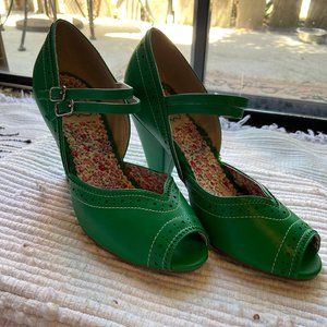 Bettie Page Peep Toe Double Strap Maryjane